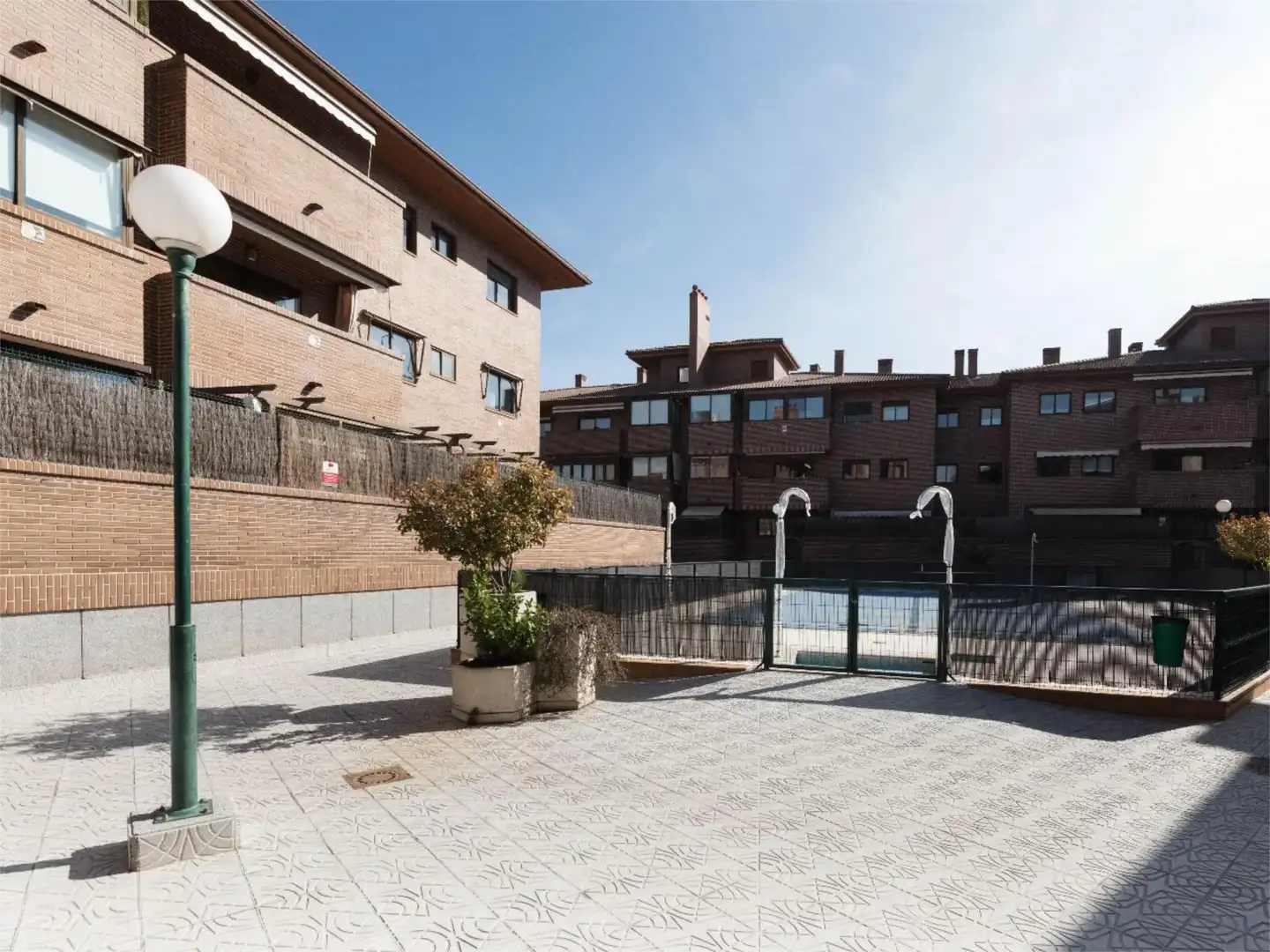 Pis en venda a Calle La Pedriza, 4, Norte Vista exterior de Pis en venda en Pozuelo de Alarcón