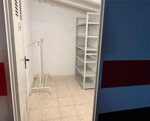 Box room to rent in Burgos Capital