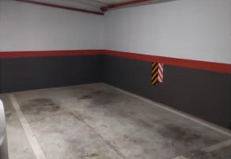 Garatge de lloguer a Pasaje Mendelssohn, 2, El Pinillo, Málaga - imatge 1 Foto 1 de Garatge de lloguer a Pasaje Mendelssohn, 2, El Pinillo, Málaga