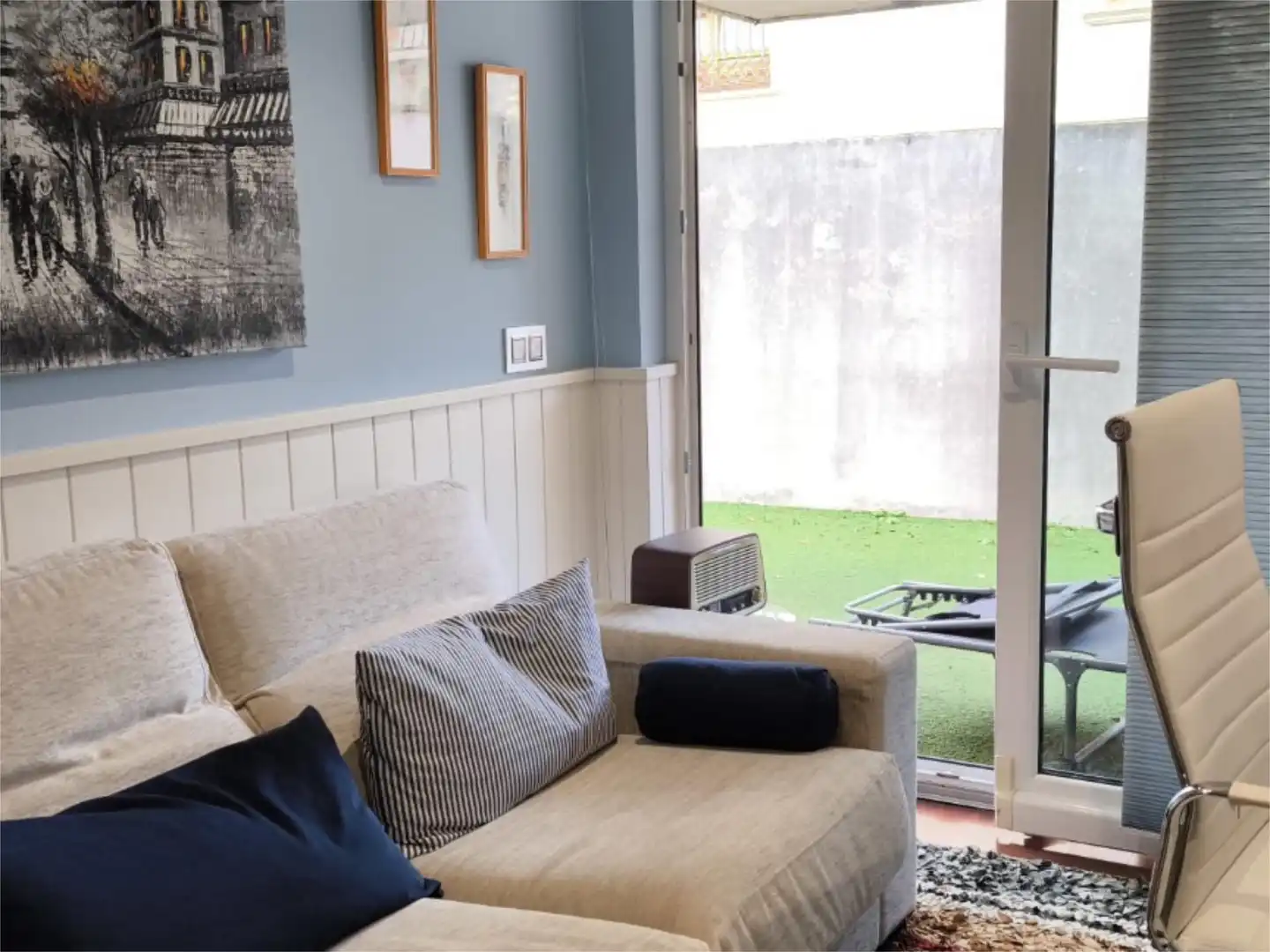 Sala d'estar de Casa o xalet en venda en Lugo amb Aire condicionat, Calefacció i Jardí privat