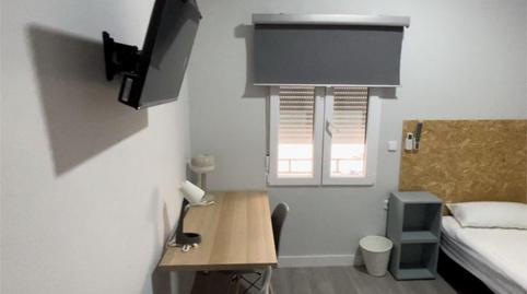 Flat to share in Calle del Cristo de la Salud, 34, Guardia Civil - Zona industrial, Madrid - image 4 Photo 4 of Flat to share in Calle del Cristo de la Salud, 34, Guardia Civil - Zona industrial, Madrid