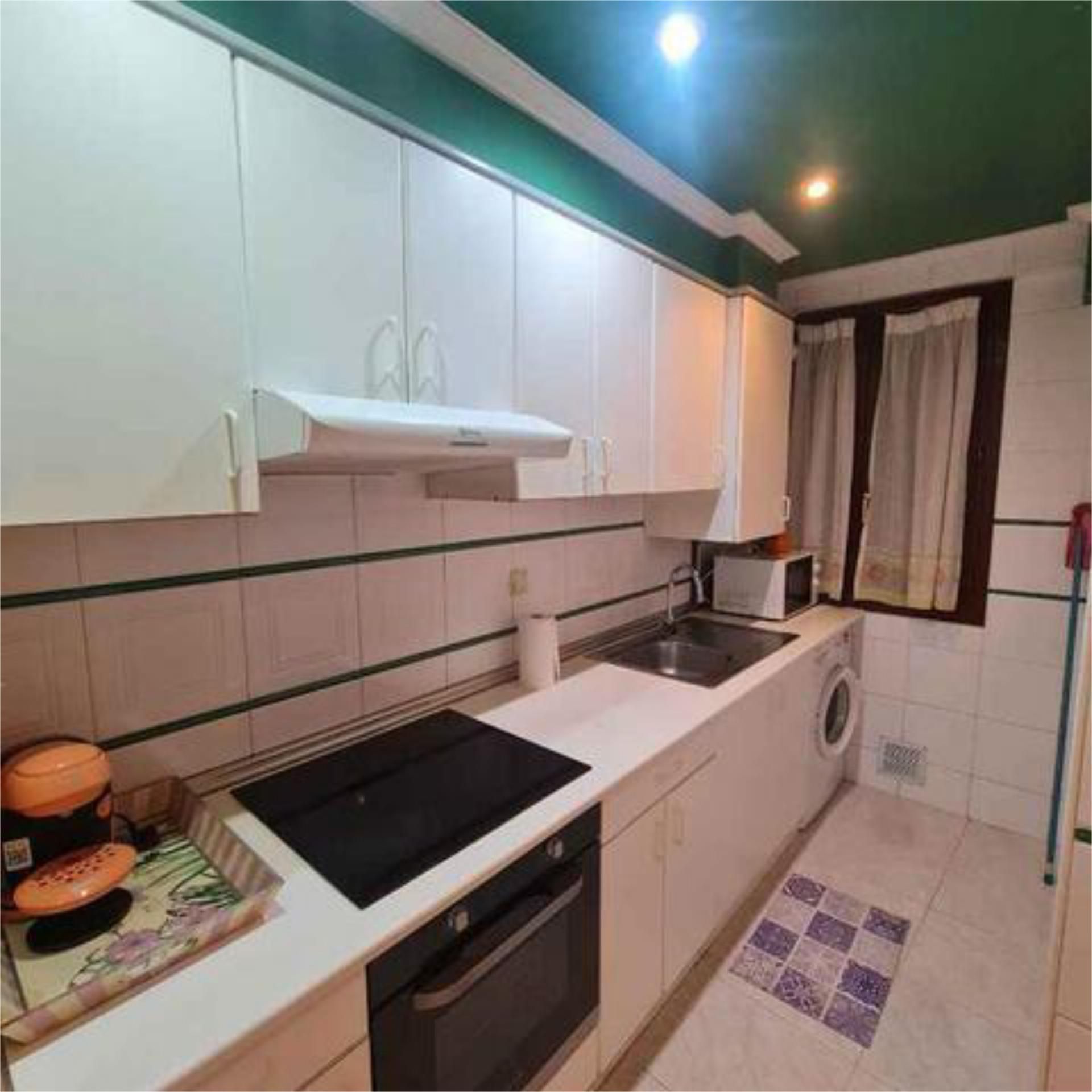 Flat to rent in Centro - Mendibil - Santiago