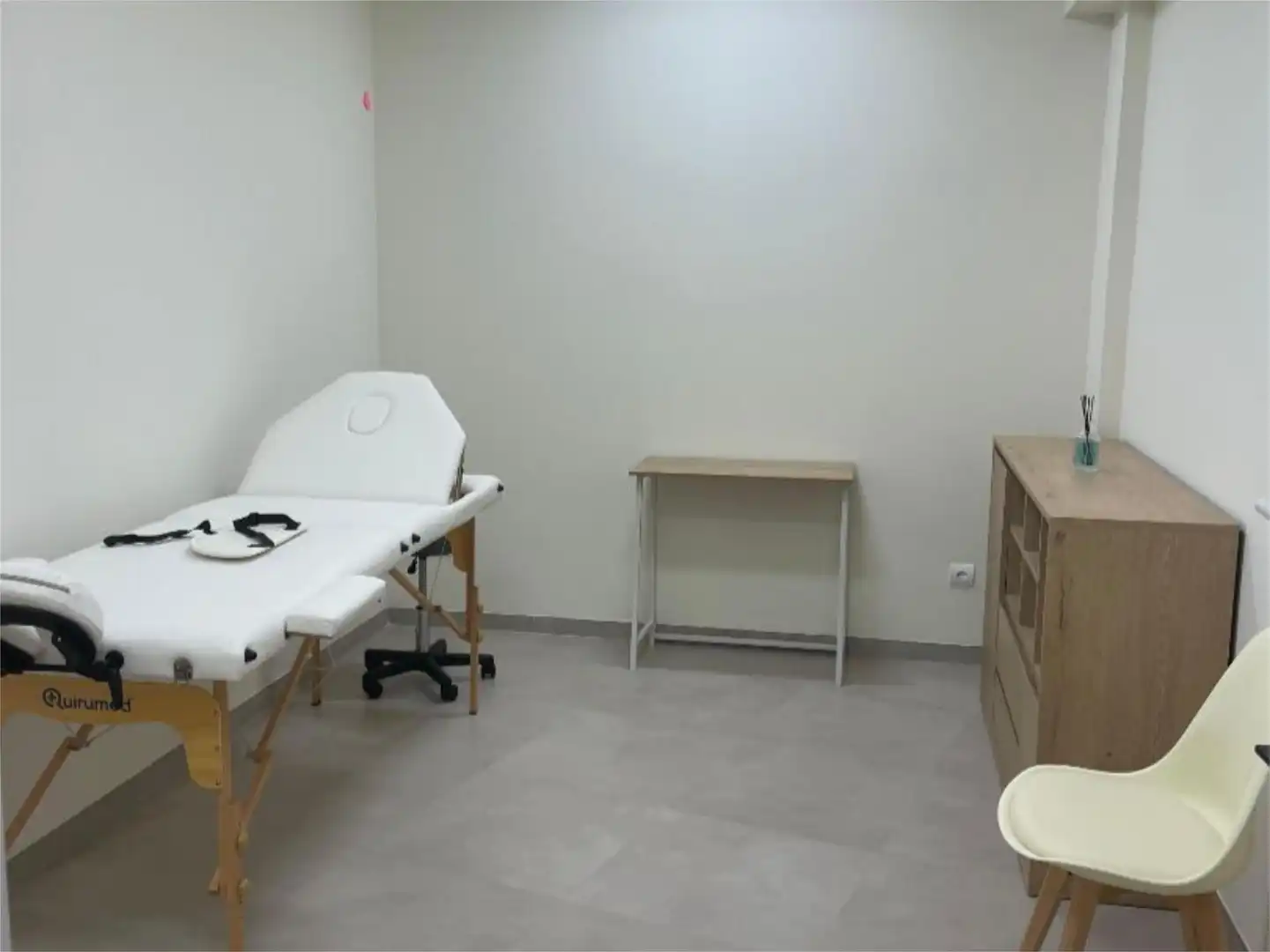 Oficina de alquiler en Carrer de Forata, 6, L'Hort de Senabre Oficina de alquiler en Valencia