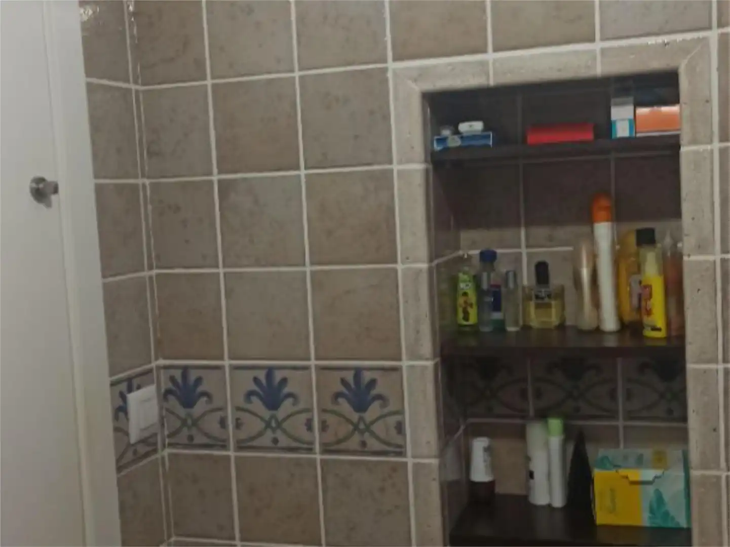 Casa adosada en venta en Calle Moreno Nogales, 24, Navalvillar de Pela Baño de Casa adosada en venta en Navalvillar de Pela con Aire acondicionado, Calefacción y Jardín privado