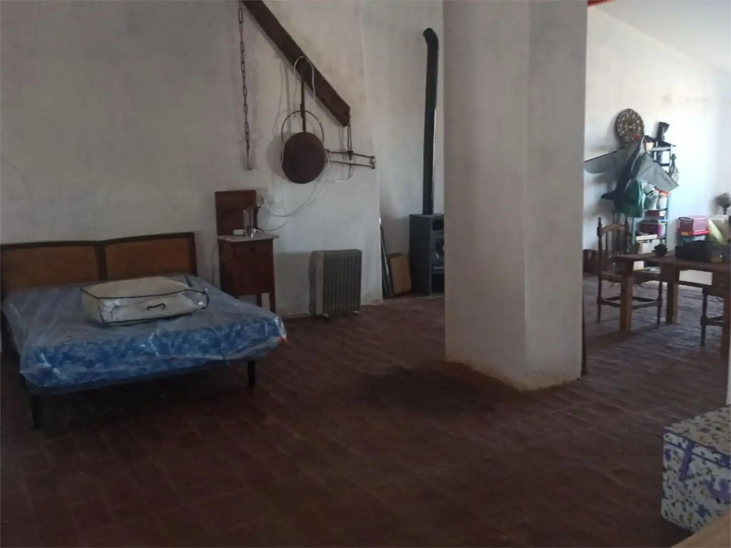 Casa adosada en venta en Calle Moreno Nogales, 24, Navalvillar de Pela Casa adosada en venta en Navalvillar de Pela con Aire acondicionado, Calefacción y Jardín privado