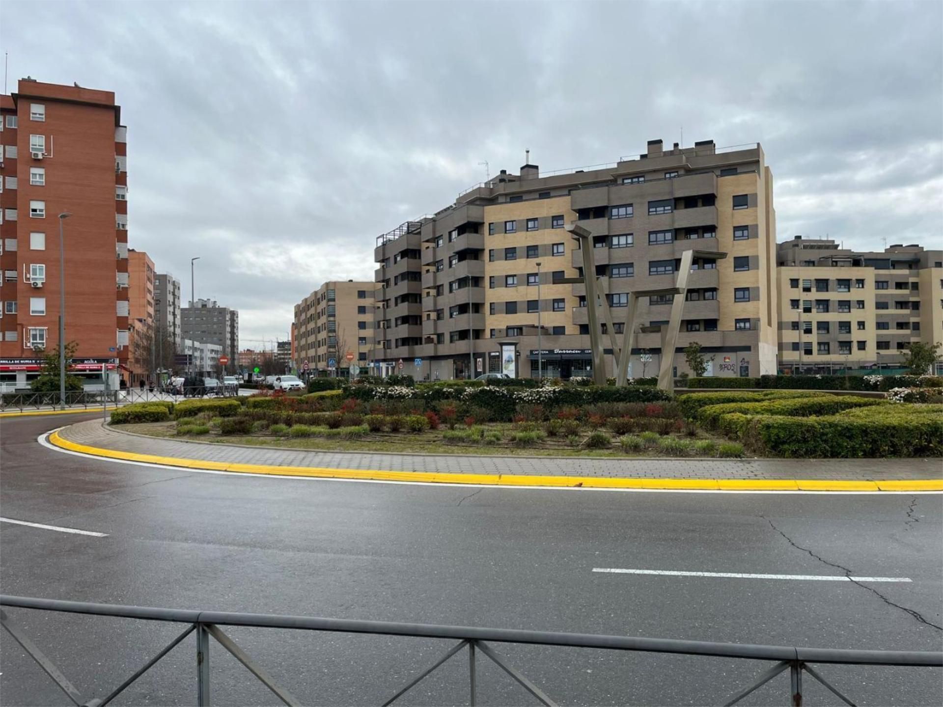 Vista exterior de Local en venda en Fuenlabrada
