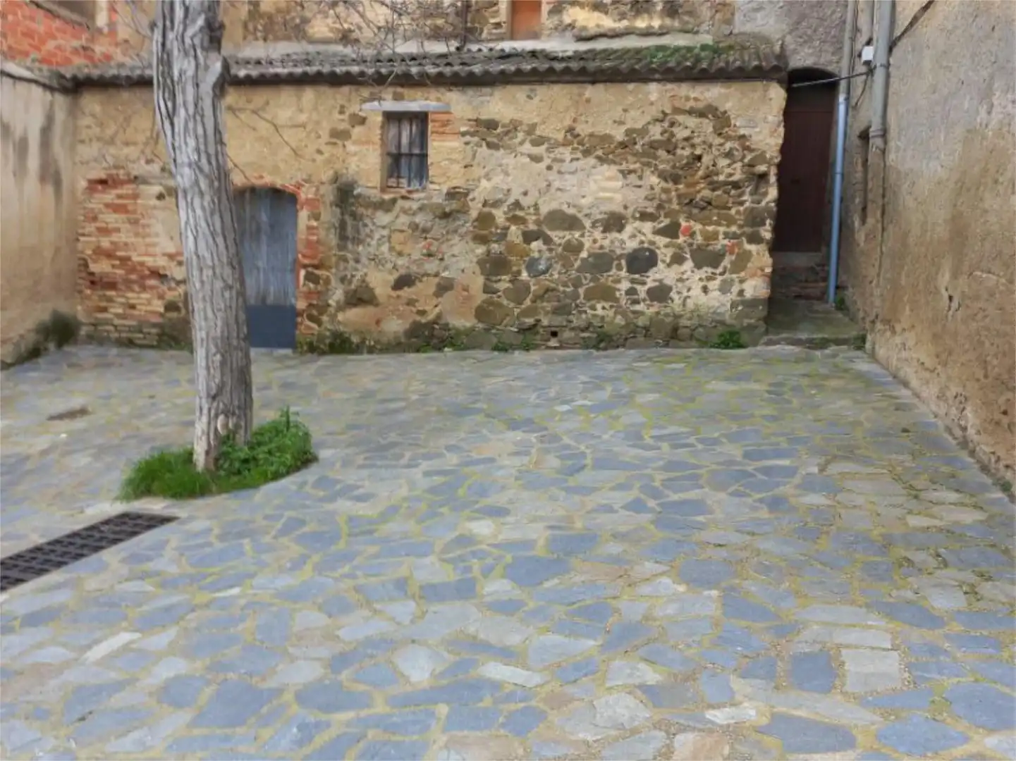Pis en venda a Carrer de la Bassa, 3, Torroja del Priorat Aparcament de Pis en venda en Torroja del Priorat amb Aire condicionat, Calefacció i Moblat