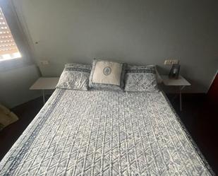 Bedroom of Flat to rent in Irun 