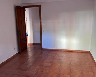 Wohnung miete in Calle de Ingeniero Tamarit, Villar del Arzobispo