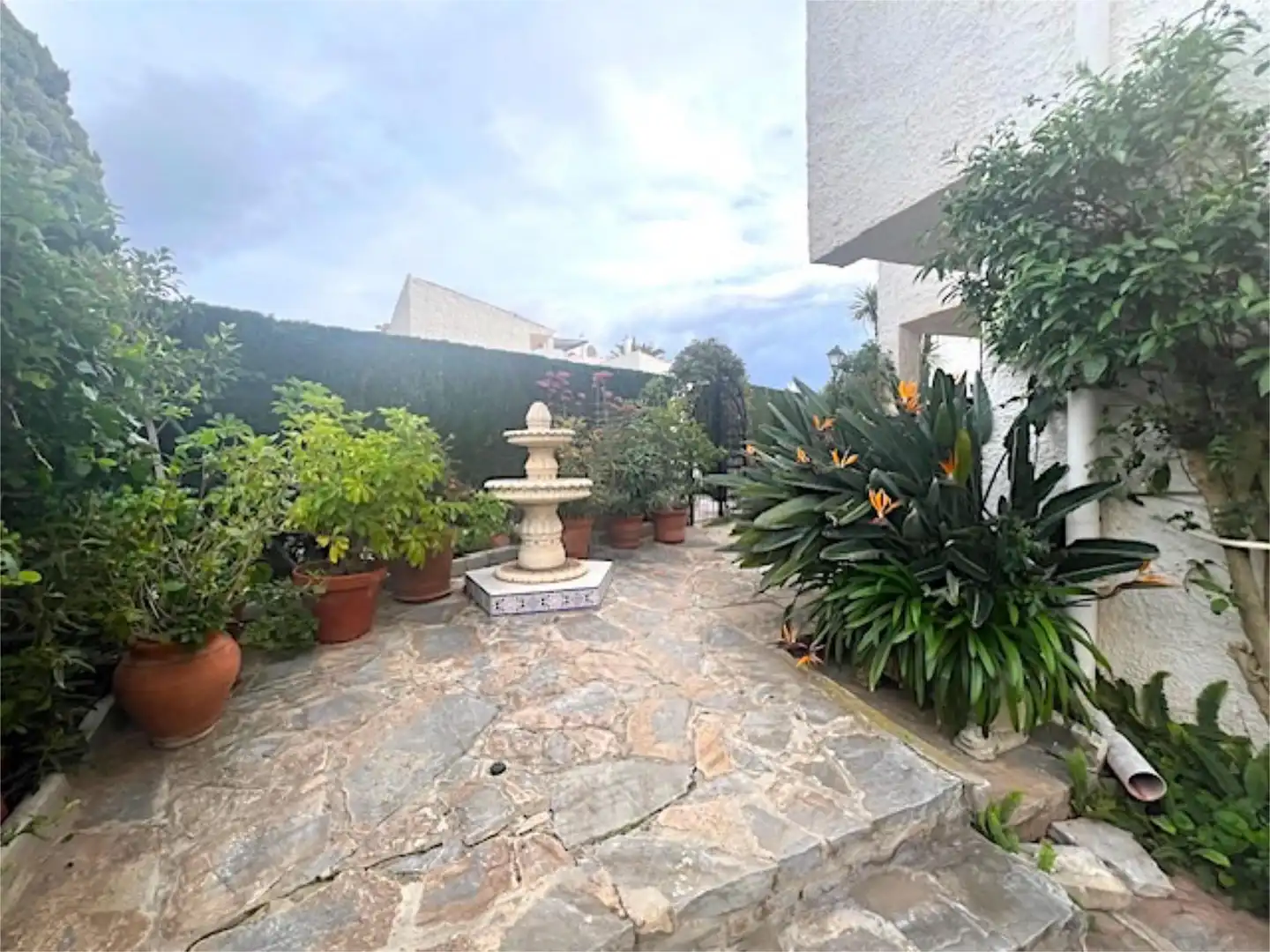 Pis en venda a Carretera el Peñoncillo, 69, San Luis de Sabinillas Jardí de Pis en venda en Manilva amb Jardí privat, Terrassa i Traster