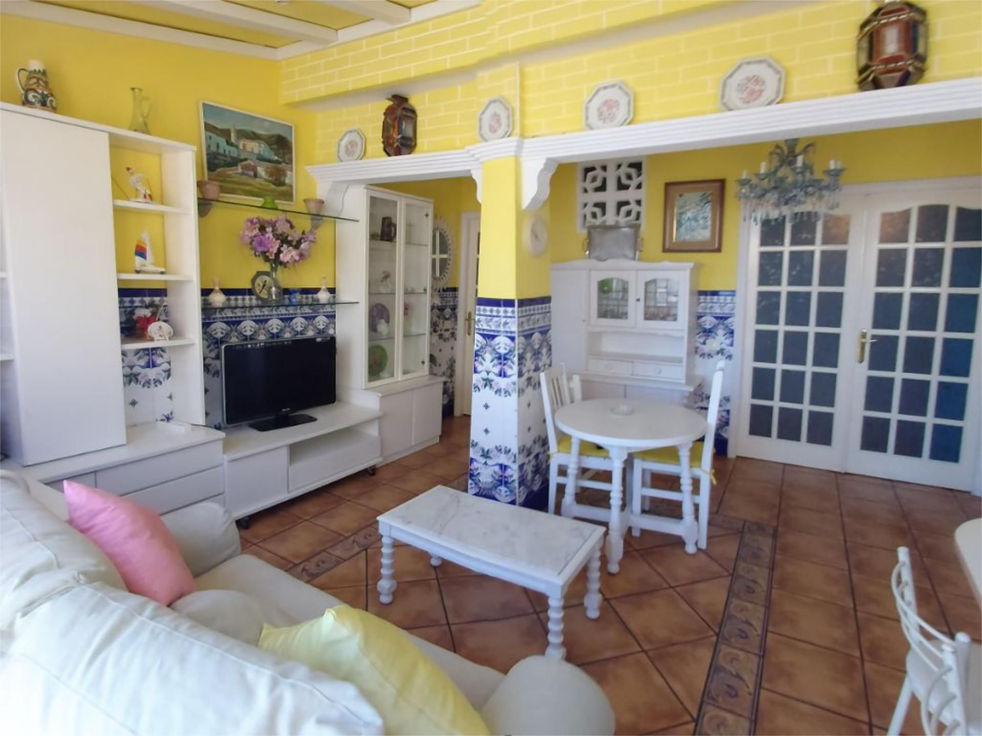 Sala d'estar de Àtic de lloguer en Las Palmas de Gran Canaria amb Terrassa, Moblat i Forn