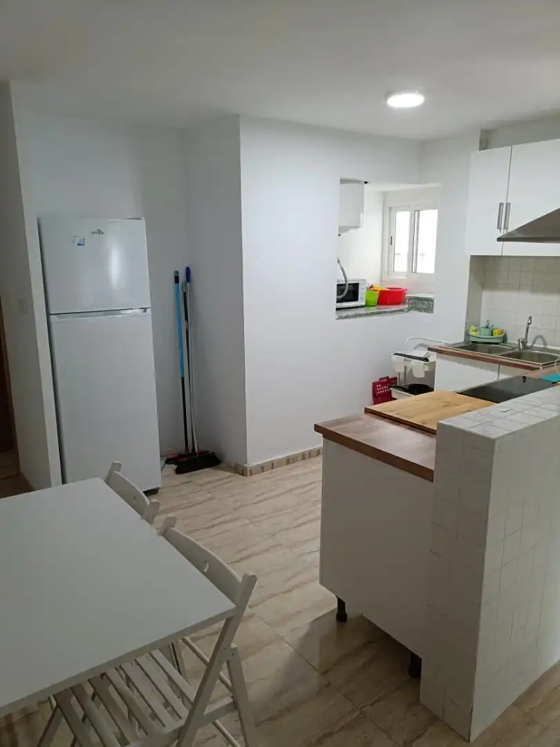 Zimmer in Carrer Cantant Mercè Melo, 6, Benipeixcar - El Raval