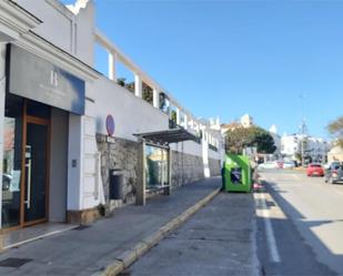 Exterior view of Single-family semi-detached for sale in Chiclana de la Frontera  with Air Conditioner, Heating and Terrace