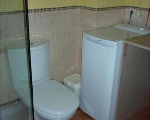 Bathroom of Study to rent in Gondomar  with Pets allowed