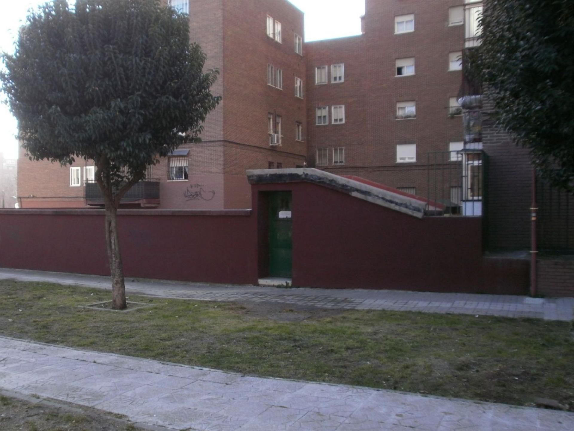 Exterior view of Garage to rent in Fuenlabrada