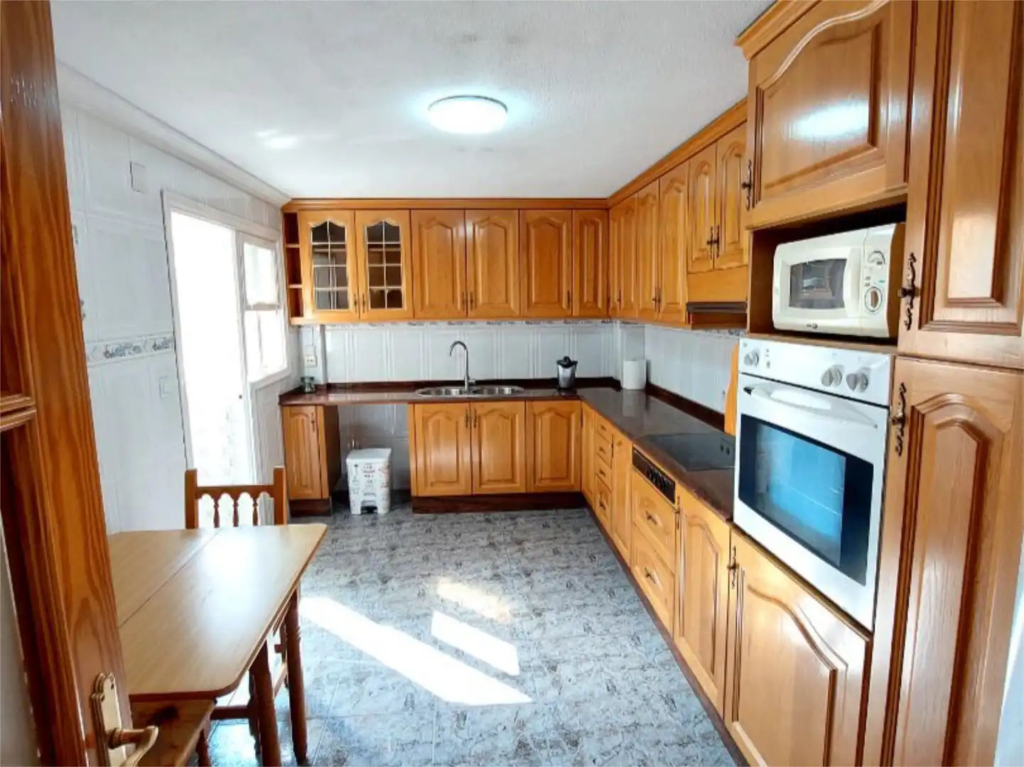 Room in Calle Don Quijote, 66, Novelda Kitchen of Flat for share in Novelda with Air Conditioner, Heating and Furnished