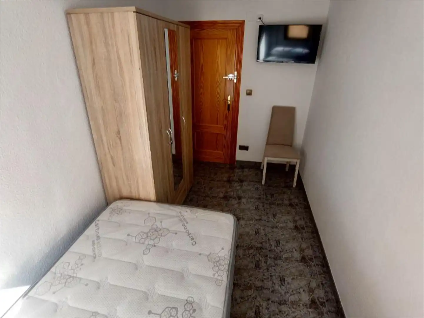 Room in Calle Don Quijote, 66, Novelda Bedroom of Flat for share in Novelda with Air Conditioner, Heating and Furnished