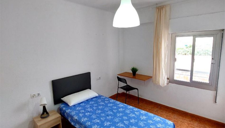 Room in Avenida Alfonso XIII, 33, Las Trescientas - San Francisco - Ciudad Vergel, Elda - image 1 Photo 1 of Room in Avenida Alfonso XIII, 33, Las Trescientas - San Francisco - Ciudad Vergel, Elda
