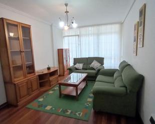 Living room of Flat to rent in Cee  with Heating, Parquet flooring and Storage room