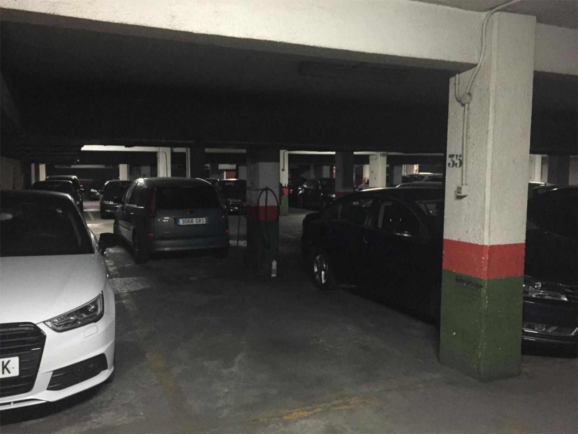 Parking of Garage to rent in  Madrid Capital