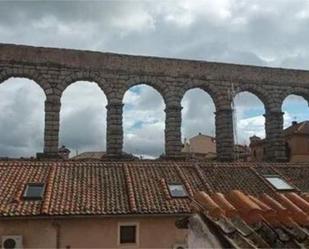 Vista exterior de Pis en venda en Segovia Capital