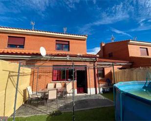 Jardí de Casa adosada en venda en Montejo amb Terrassa i Piscina