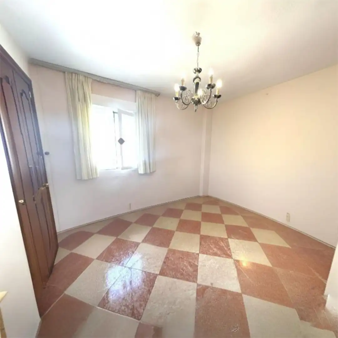 Piso en venta en Calle Cuarteles, 50, Perchel Sur - Plaza de Toros Vieja Habitación de Piso en venta en Málaga Capital con Aire acondicionado, Terraza y Balcón