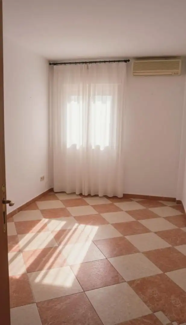 Piso en venta en Calle Cuarteles, 50, Perchel Sur - Plaza de Toros Vieja Habitación de Piso en venta en Málaga Capital con Aire acondicionado, Terraza y Balcón