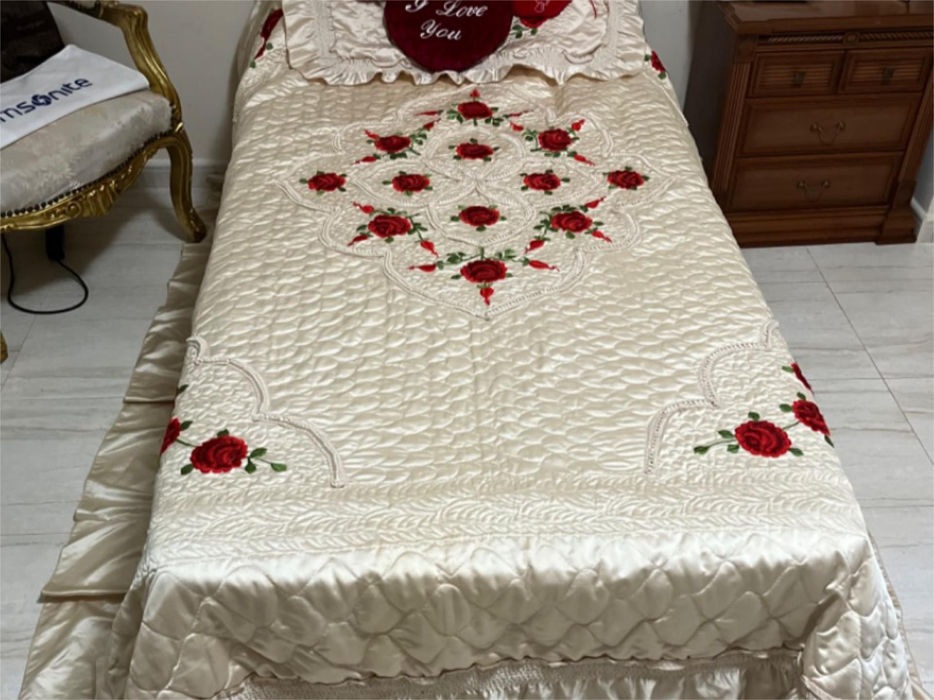 Bedroom of Flat to share in El Vendrell