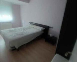 Bedroom of Flat for sale in  Zaragoza Capital  with Heating, Terrace and Furnished