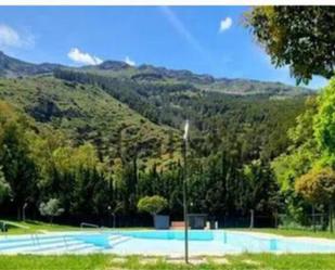 Piscina de Casa o xalet en venda en  Jaén Capital amb Calefacció, Jardí privat i Terrassa