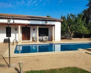 Vista exterior de Apartament de lloguer en  Córdoba Capital amb Calefacció, Jardí privat i Terrassa