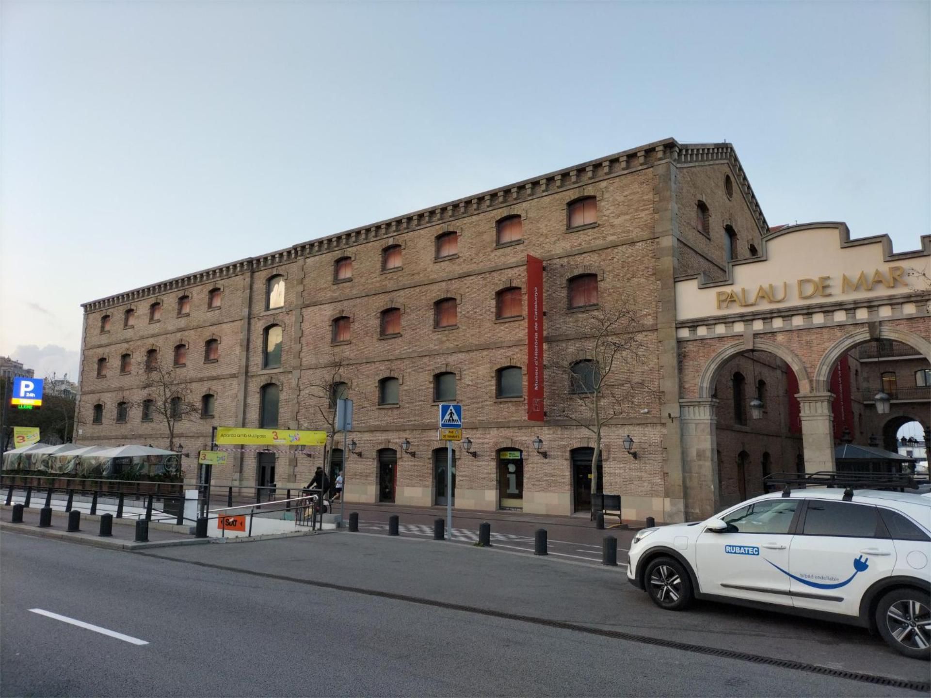 Vista exterior de Garatge de lloguer en  Barcelona Capital