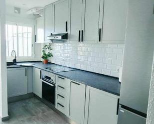 Kitchen of Apartment to rent in Benalmádena  with Air Conditioner and Balcony