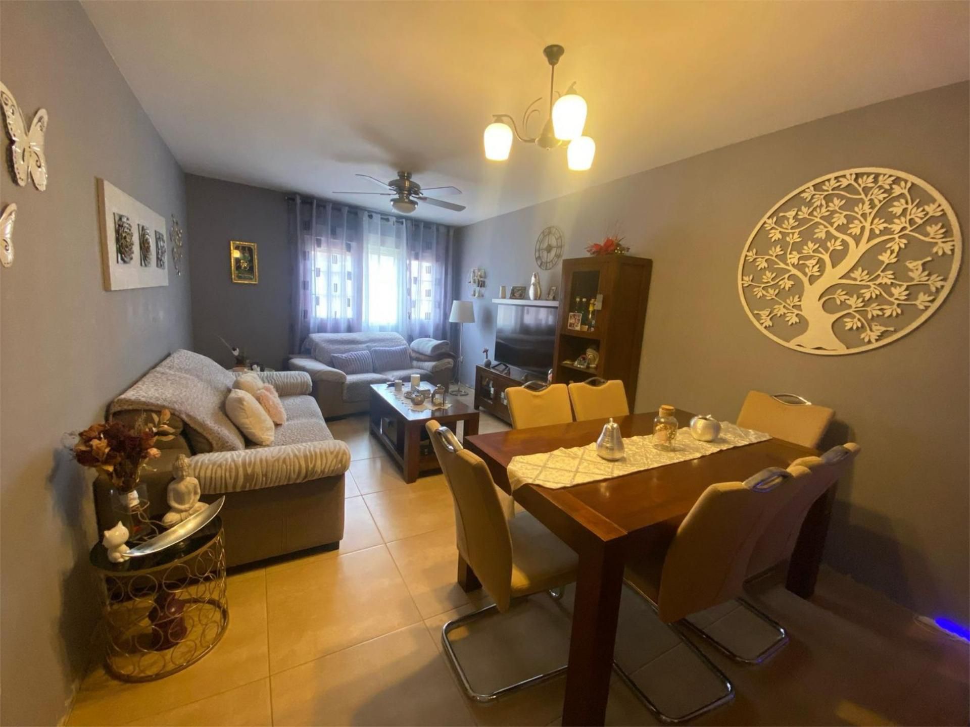 Living room of Single-family semi-detached for sale in Carbonero el Mayor  with Heating, Terrace and Furnished