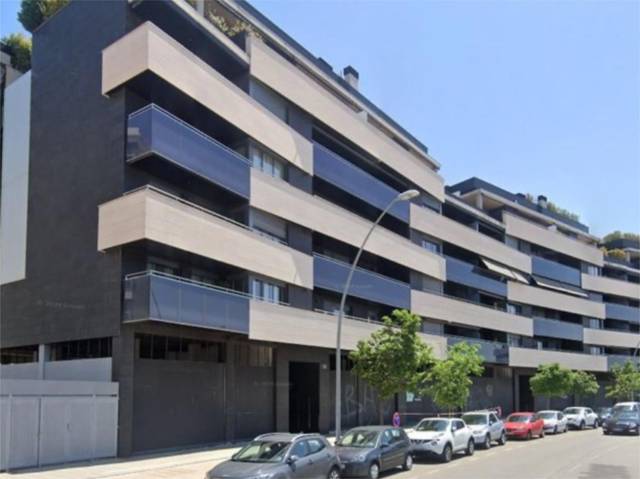 Garaje en Alquiler en Carrer de Pere de Cabrera, 130 en Cappont