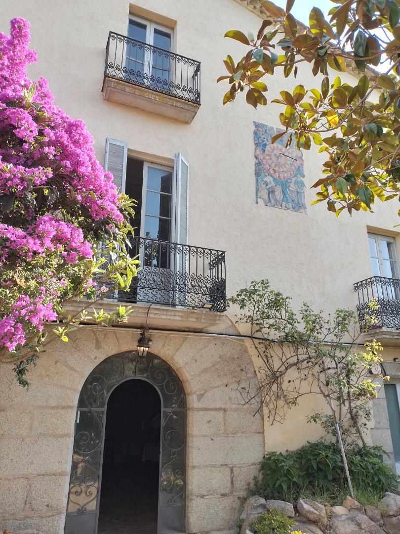 Vista exterior de Àtic en venda en Santa Cristina d'Aro amb Aparcament comunitari i Internet