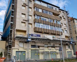 Vista exterior de Pis en venda en Lumbier amb Calefacció, Terrassa i Moblat