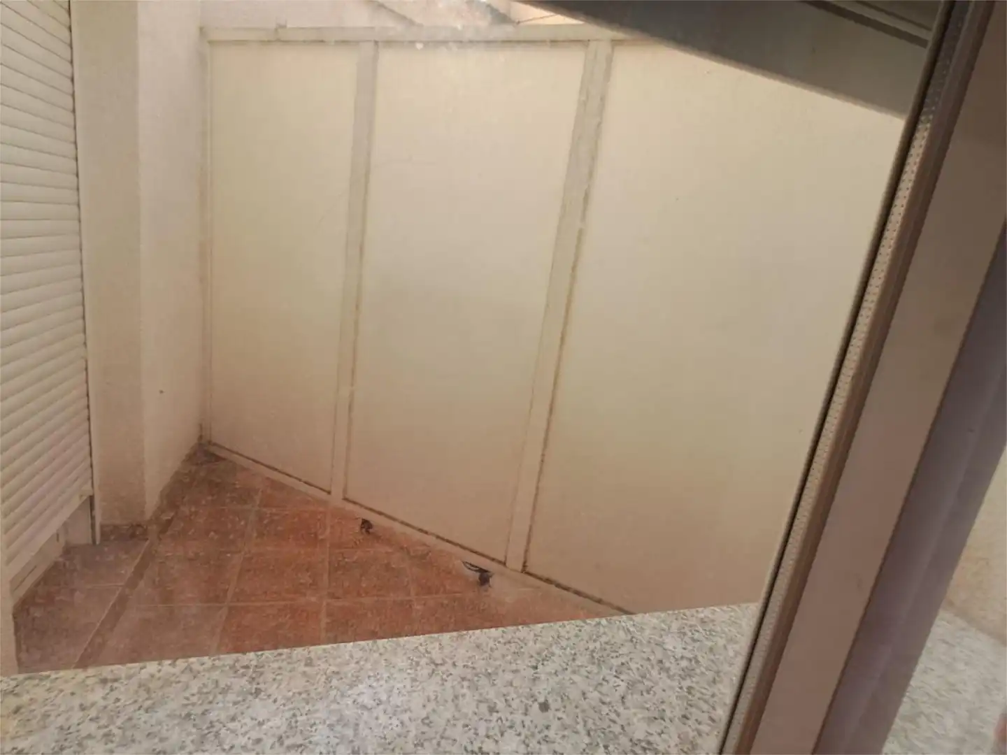 Flat for sale in Salar  with Air Conditioner, Terrace and Balcony