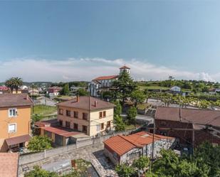 Vista exterior de Apartament de lloguer en Corvera de Asturias amb Terrassa, Rentadora i Microones