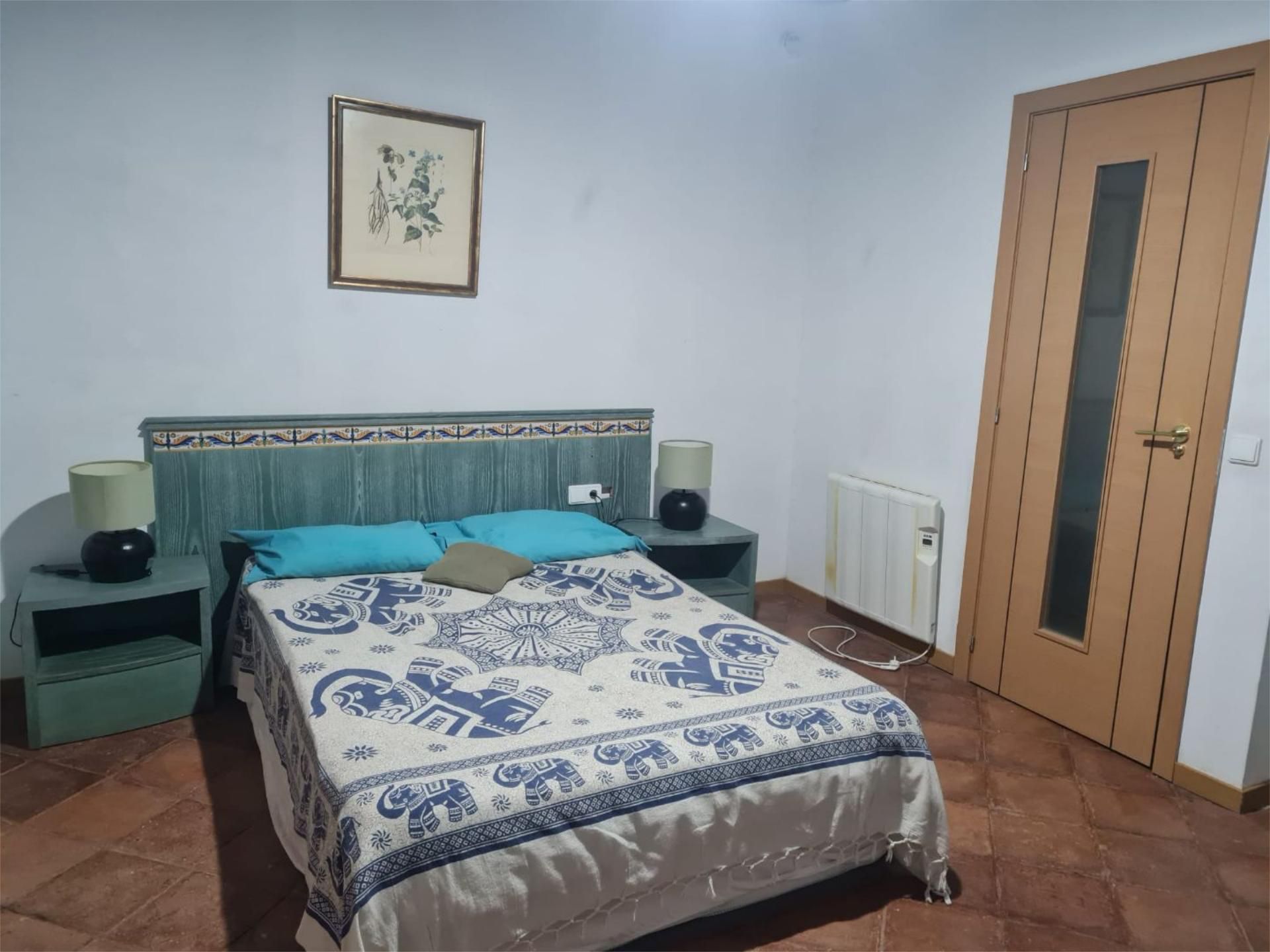 Dormitori de Pis de lloguer en Jabugo amb Calefacció, Jardí privat i Parquet