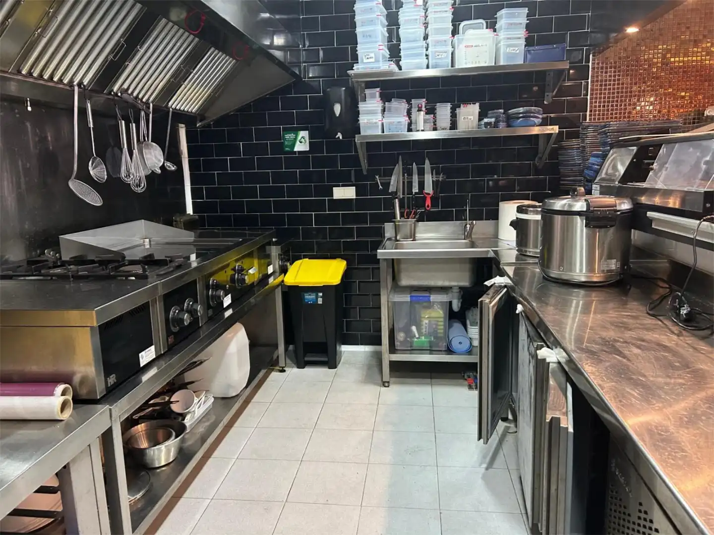 Cuina de Local en traspas en Santanyí amb Aire condicionat, Calefacció i Parquet