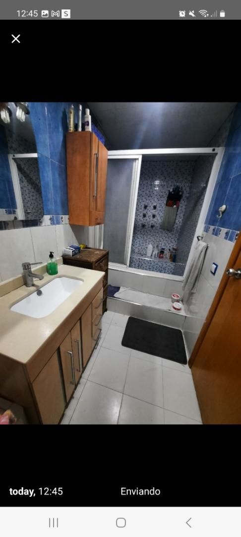 Bathroom of Attic for sale in  Barcelona Capital  with Air Conditioner and Terrace