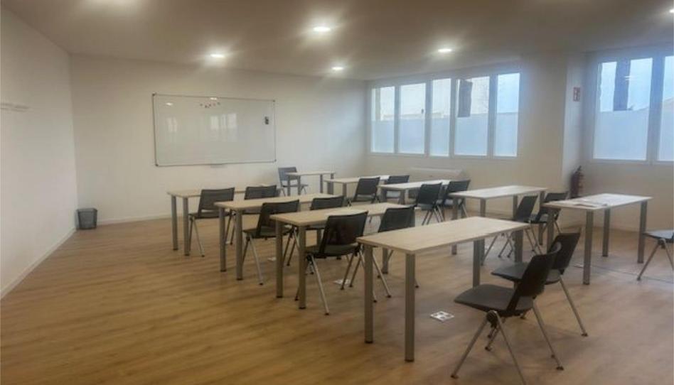 Foto 1 de Oficina de lloguer a Calle Abril, 42, Rejas, Madrid