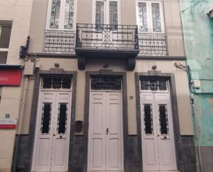 Exterior view of Single-family semi-detached for sale in  Santa Cruz de Tenerife Capital  with Terrace, Community parking and Balcony