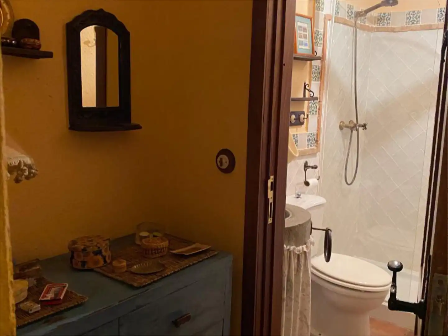 Detached homes for sale in Calle Mesones, 19, Fuente Obejuna Bathroom of Detached homes for sale in Fuente Obejuna with Air Conditioner, Private garden and Terrace