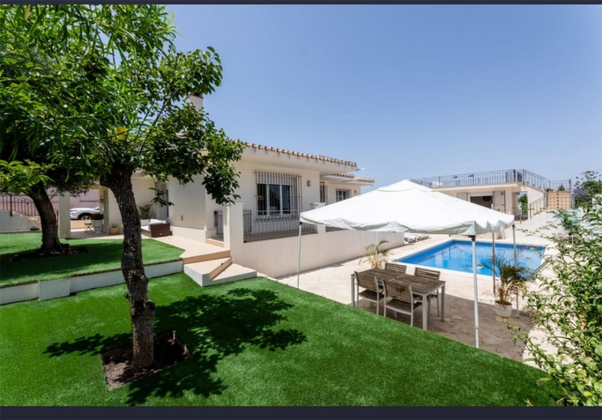 Exterior view of Flat for sale in Alhaurín de la Torre  with Air Conditioner, Heating and Private garden
