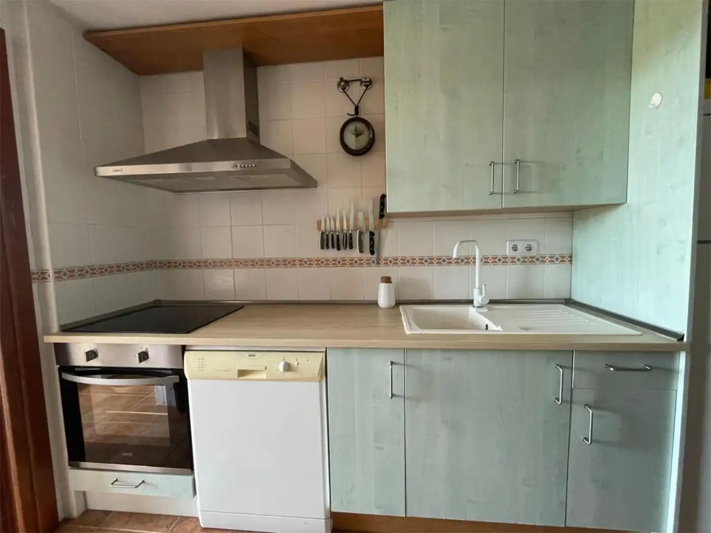 Pis en venda a Paseo Blasco Ibáñez, 712, Costa Esuri Cuina de Pis en venda en Ayamonte amb Aire condicionat, Terrassa i Piscina