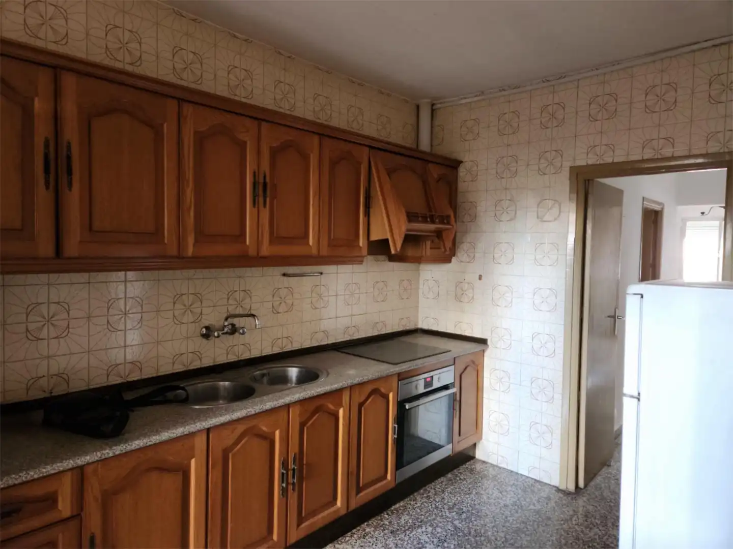 Casa adosada en venta en Calle Pepe Osorio, 29, San Pedro de Alcántara pueblo Cocina de Casa adosada en venta en Marbella