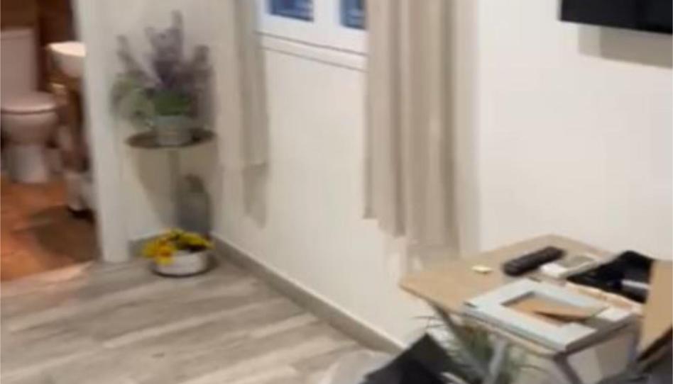 Study to rent in Calle Esperanza de Triana, 50, Triana Este, Sevilla - image 1 Photo 1 of Study to rent in Calle Esperanza de Triana, 50, Triana Este, Sevilla